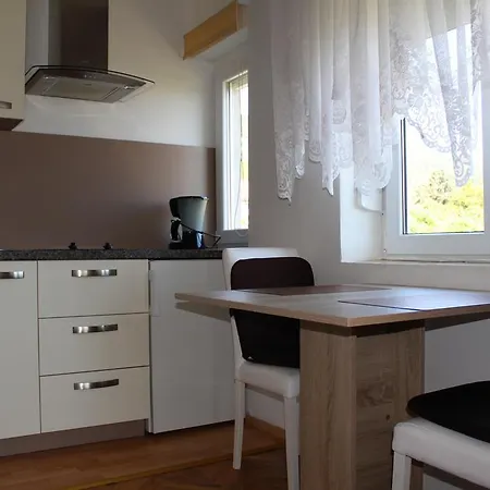 Apartman Nadia Baska (Krk)